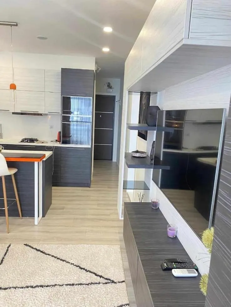 Luxurious Apartment On 26Th Floor Batumi